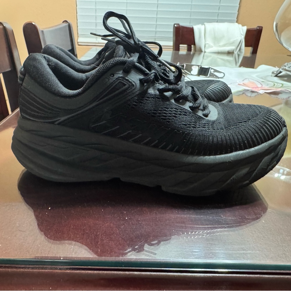 Women’s Hoka Bondi 7 Sz 6.5